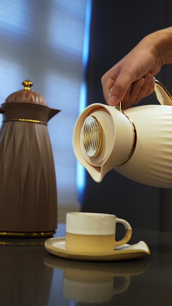 Garrafa Térmica Café 1 Litro Click Abre e Fecha Premium