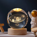 Bola de Cristal 3D Sistema Solar com Base LED em Madeira | Decoração e Luz Noturna